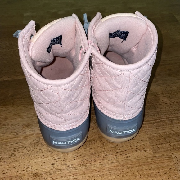 Women’s Pink and Gray Cold Weather Boot - Picture 5 of 6